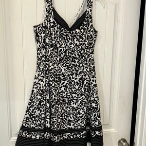 Jones Wear Dress